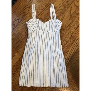 FOREVER 21 | White Dress w/ Black Stripes Size: S